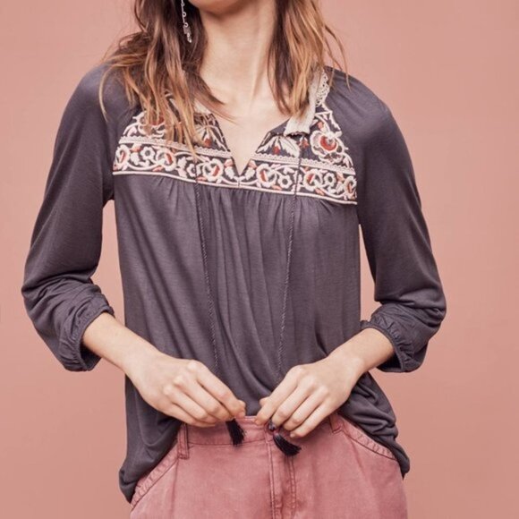 Anthropologie One  September Nightingale Tassel Blouse in grey "Carbon" XS - Picture 1 of 15